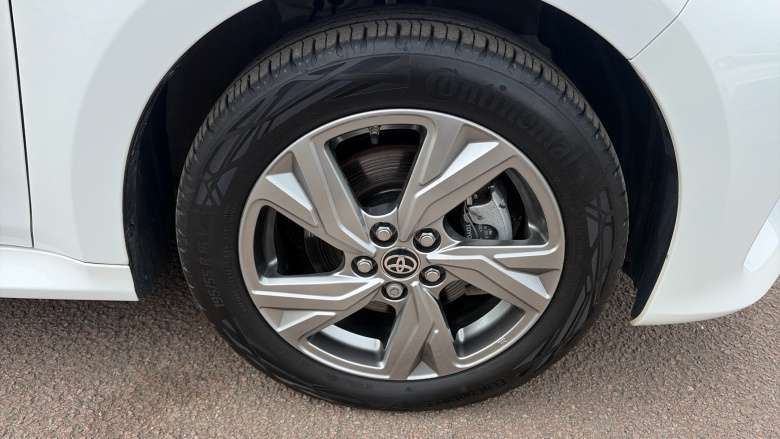 Toyota Yaris 1.5 Hybrid Icon 5dr CVT Hybrid Hatchback